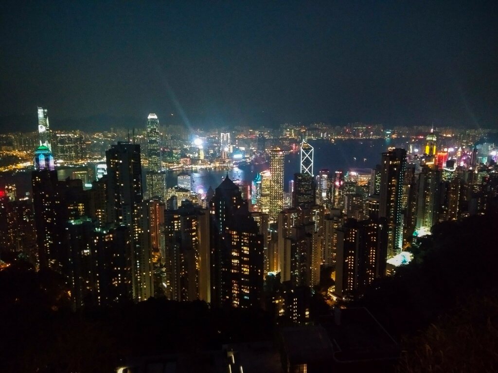 victoria peak night