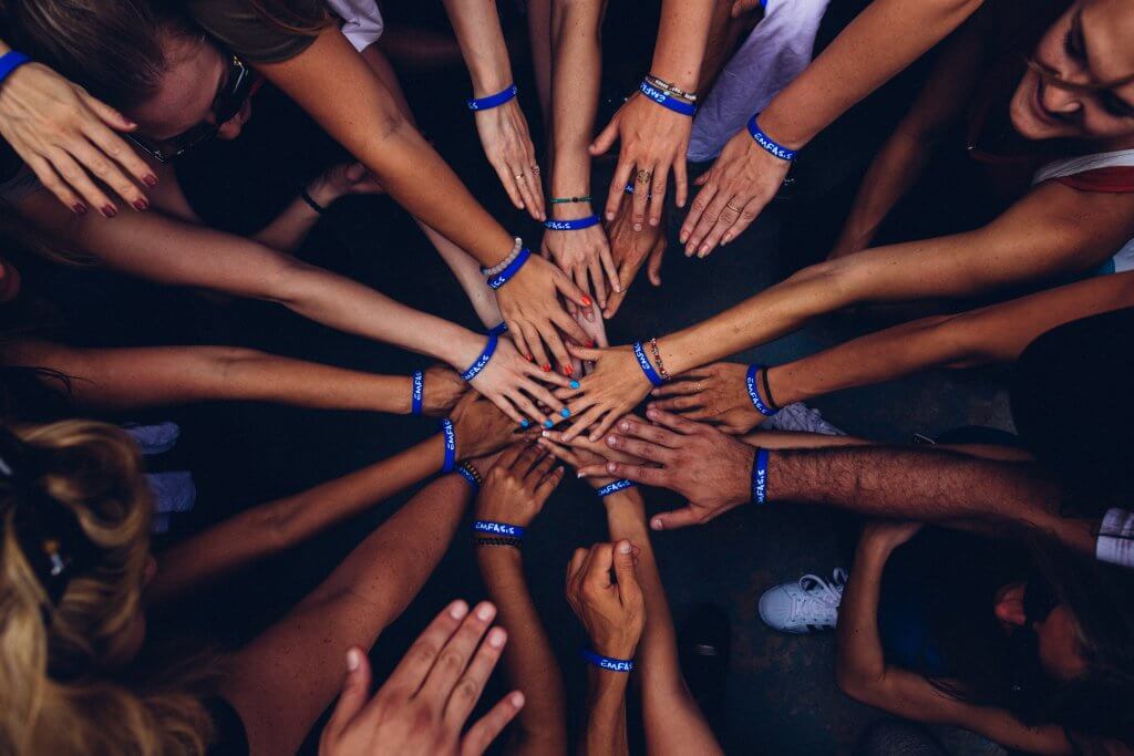 Why Voluntourism Does More Harm Than Good 1 voluntourism does more good than bad