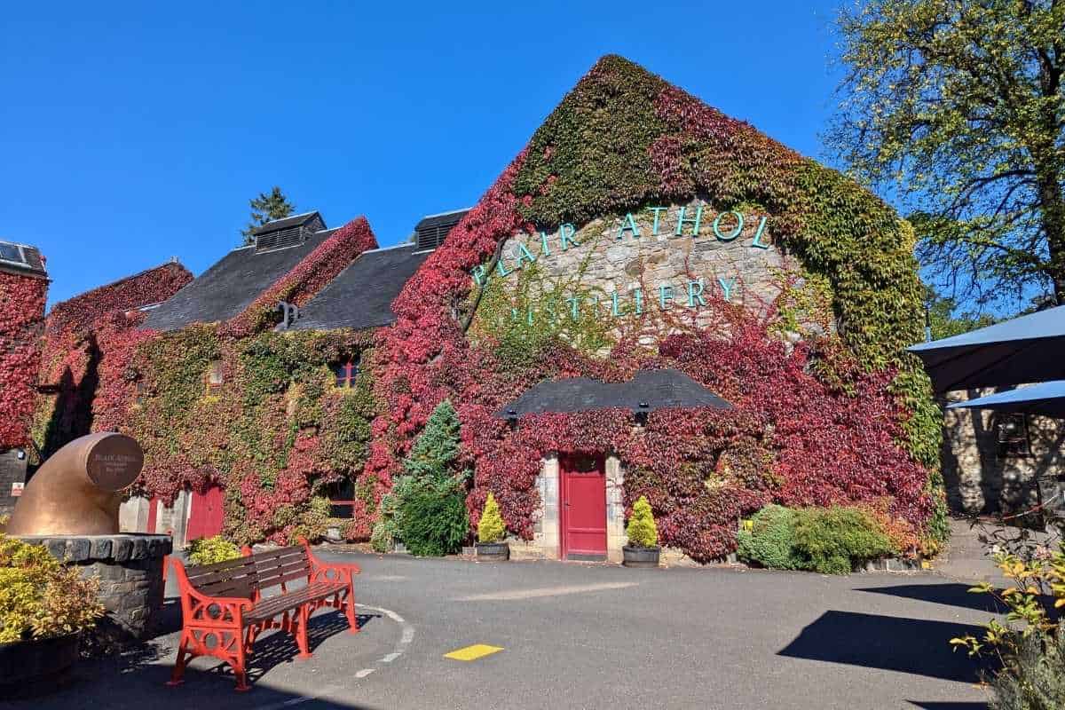 Where to Stay in Scotland Without a Car: Best Areas + Hotels 24 The outside of Blair Athol Distillery in Pitlochry for where to stay in Scotland without a car.